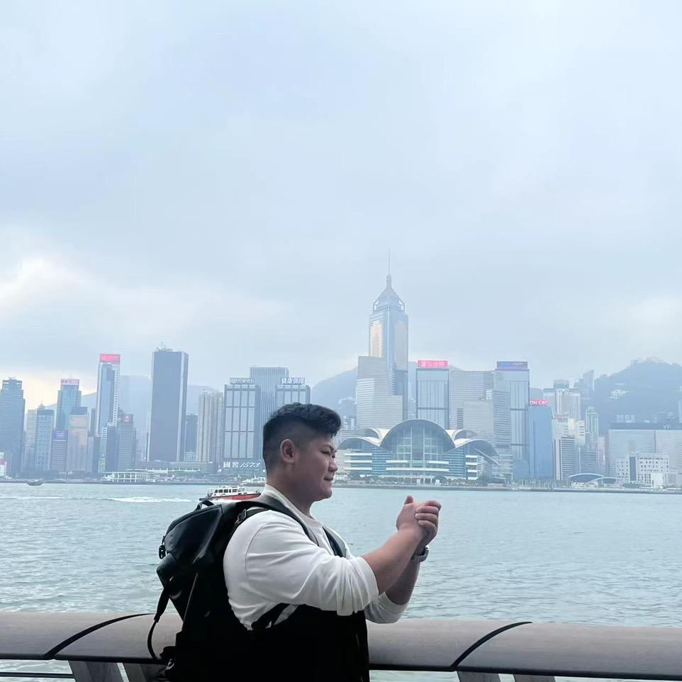 赚他一个亿