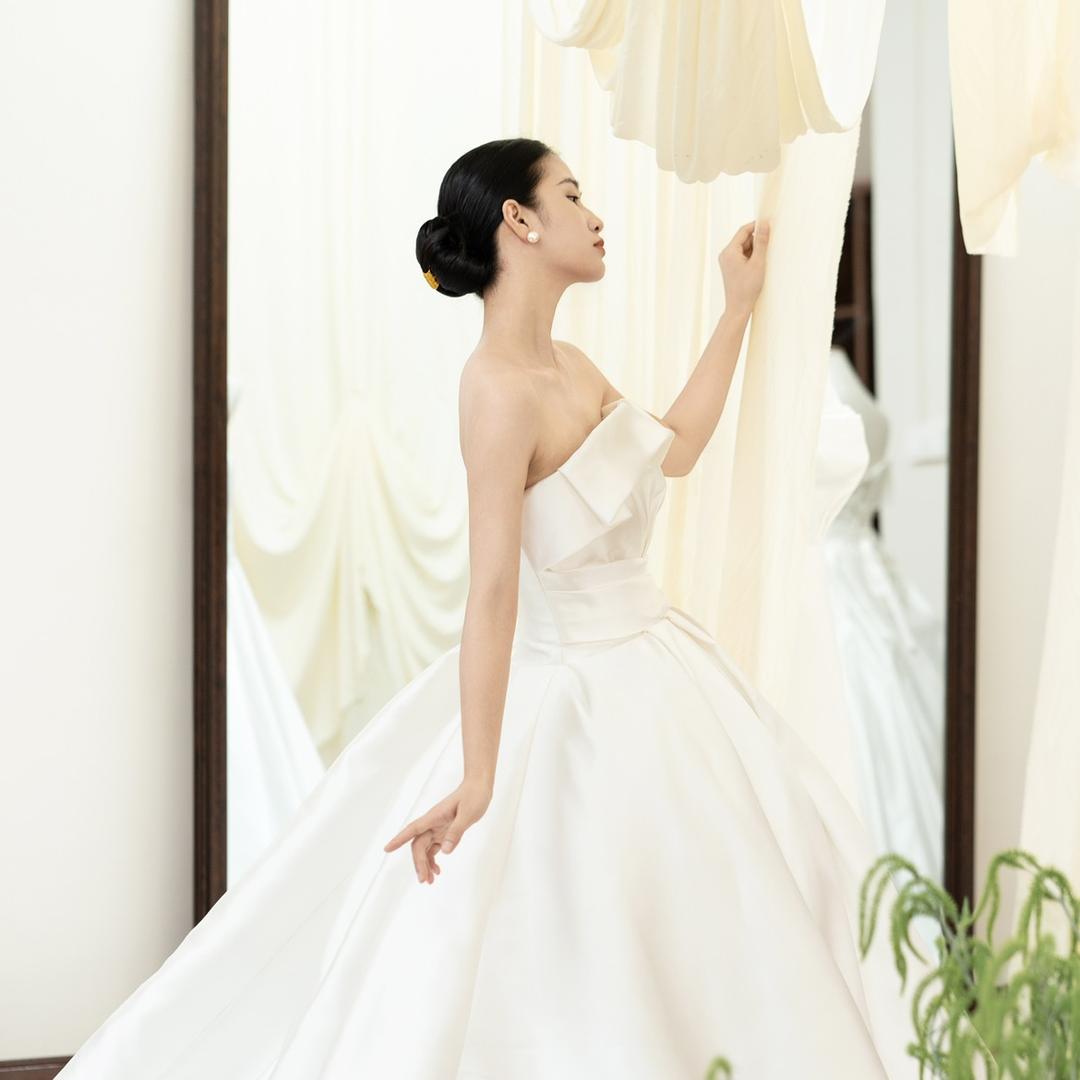 一见婚纱馆