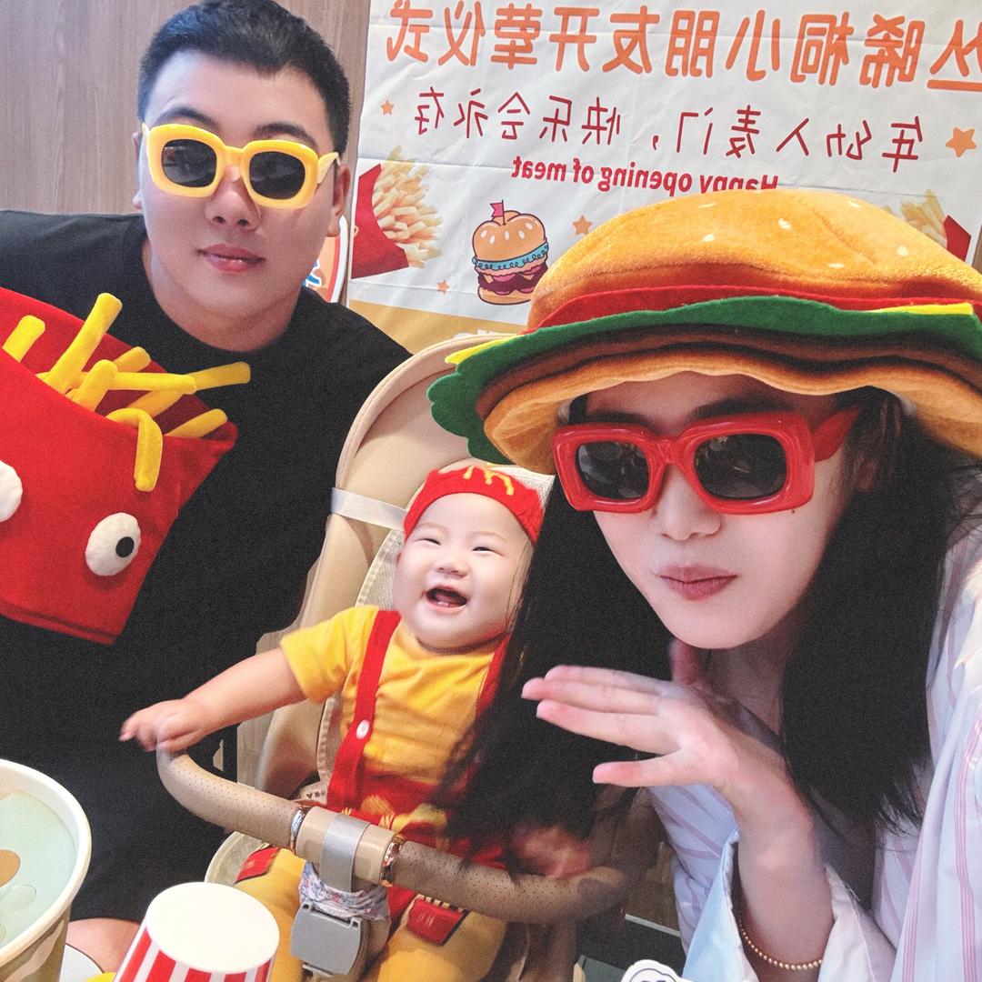 赵赵在努力(产后恢复中）