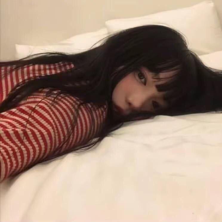 H ㅤㅤ 　 ㅤㅤ