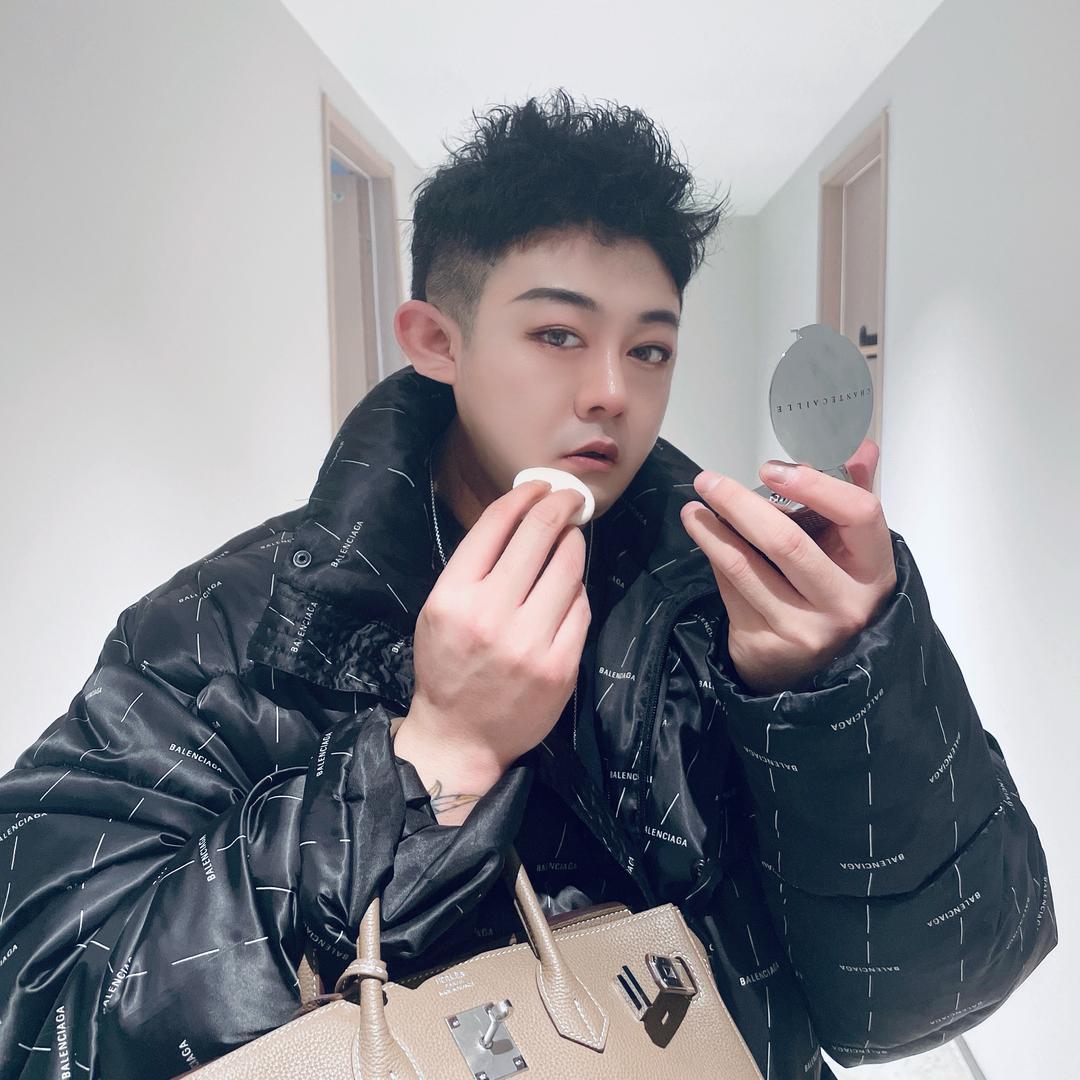 杜较瘦（Yves_Do）｜正常工作中💼