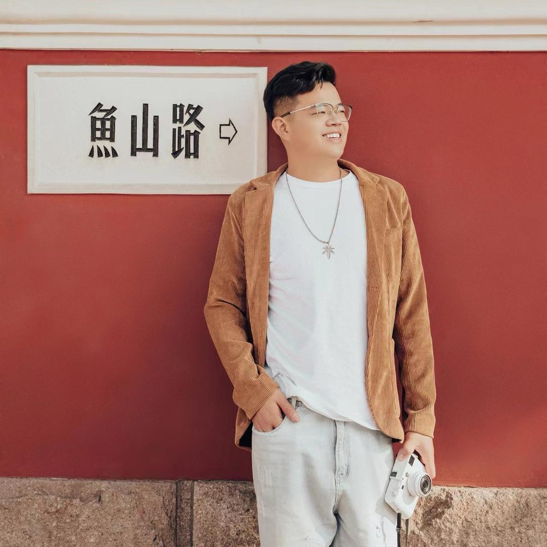 卖文具的小于