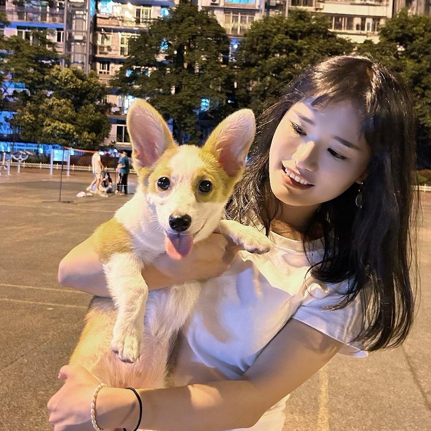 吃饱的贝壳