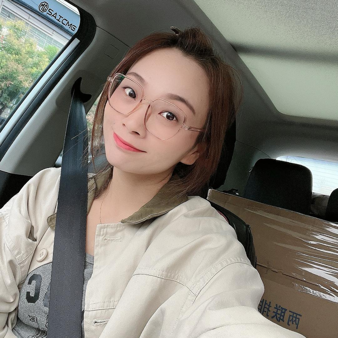 静静吖💕