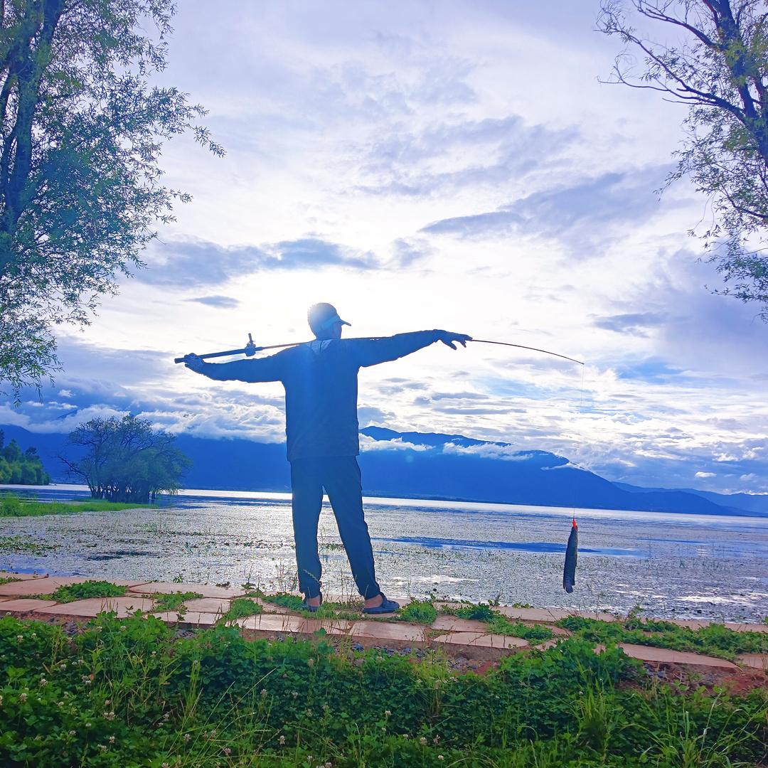 会扣篮的雷强选手🏀