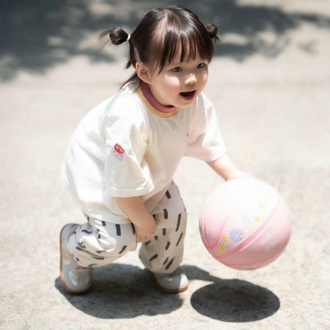 AAA超级无敌粉红暴龙战士(少喝奶茶版