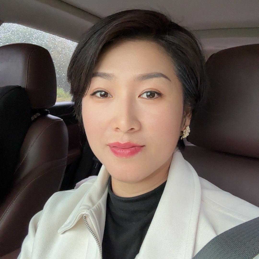 花姐昆山泉华家具大型仓储批发