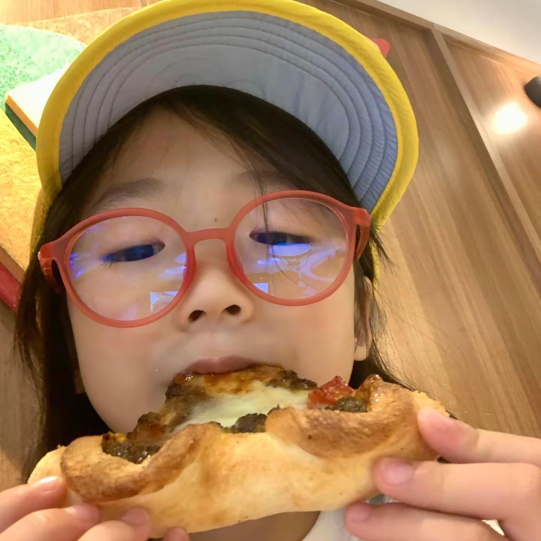 卖辣鸡腿堡