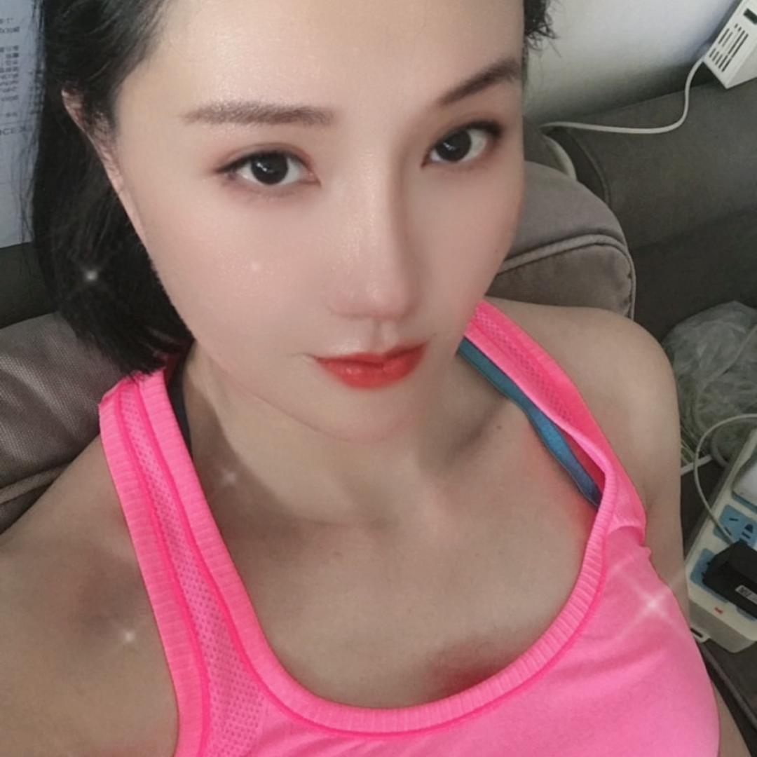 嘉茵女神💋（14.10直播）