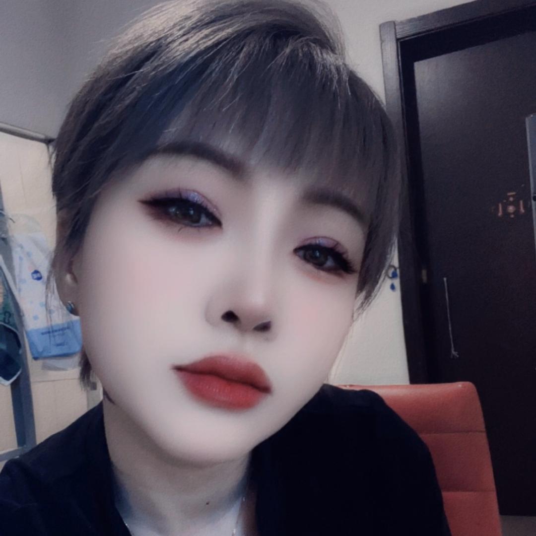 请叫我彤哥