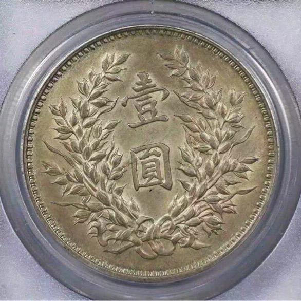 小林玩钱币