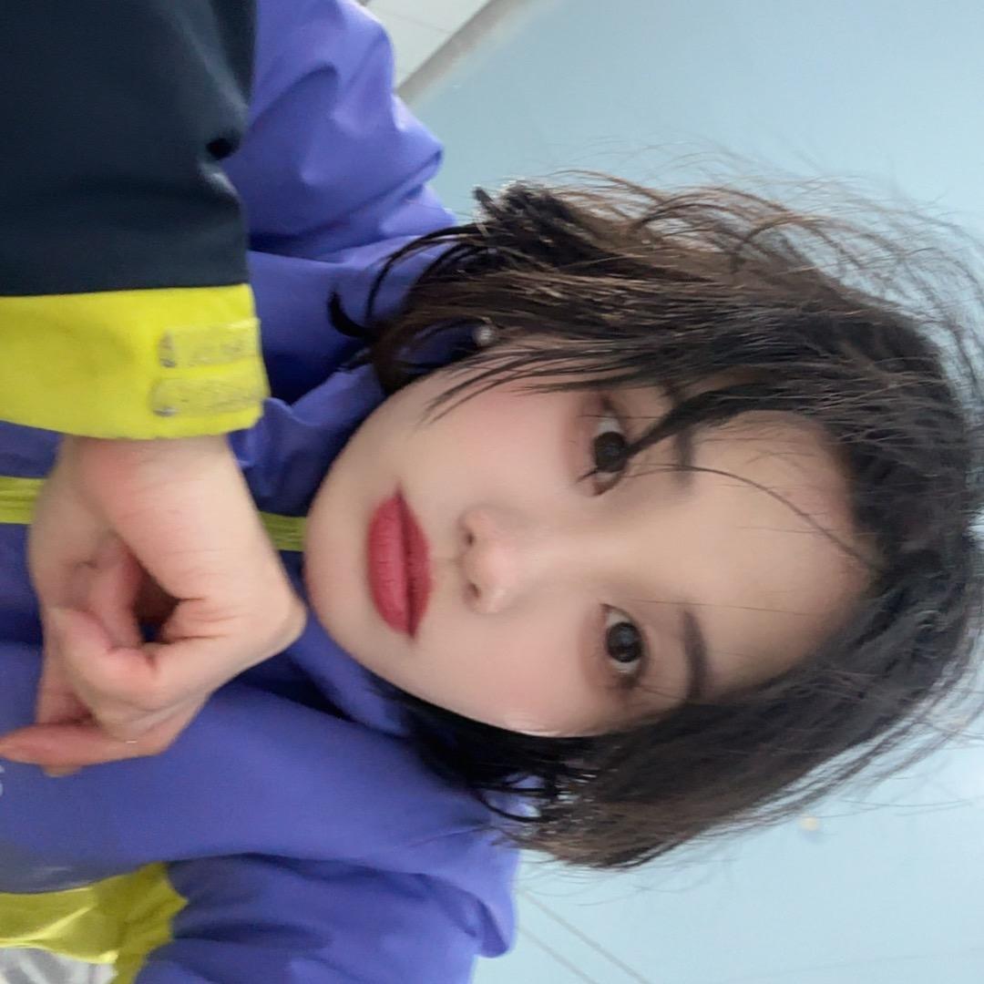 泡芙小姐