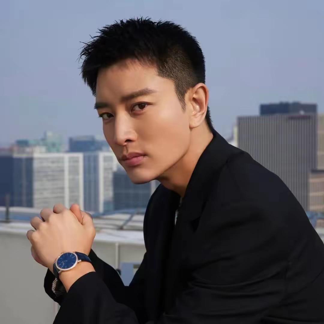 贾乃亮返场同款