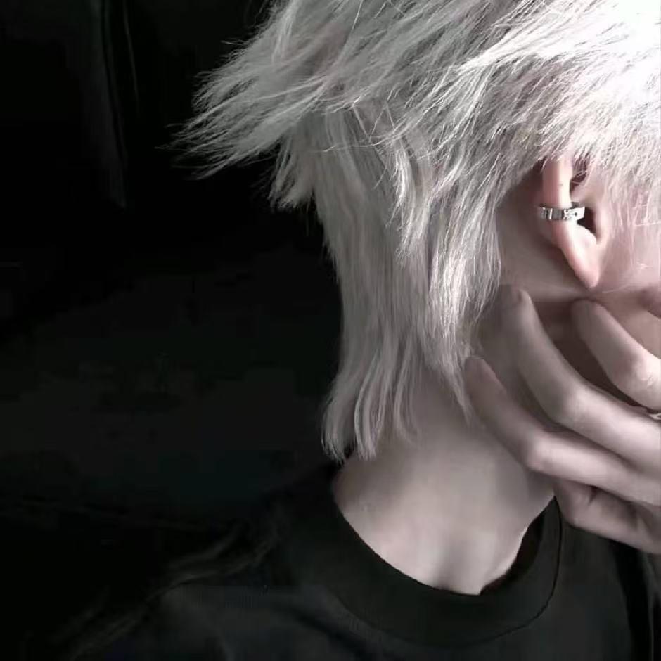 安颜.