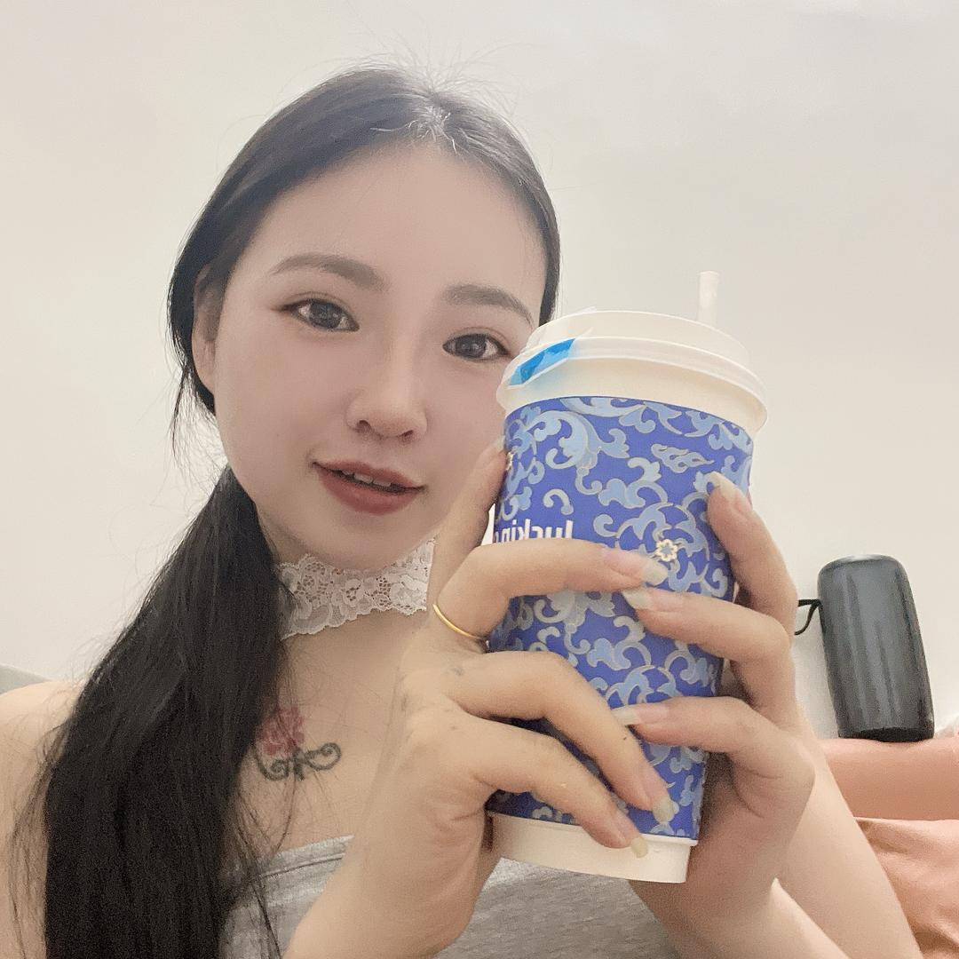 熬夜版的香香