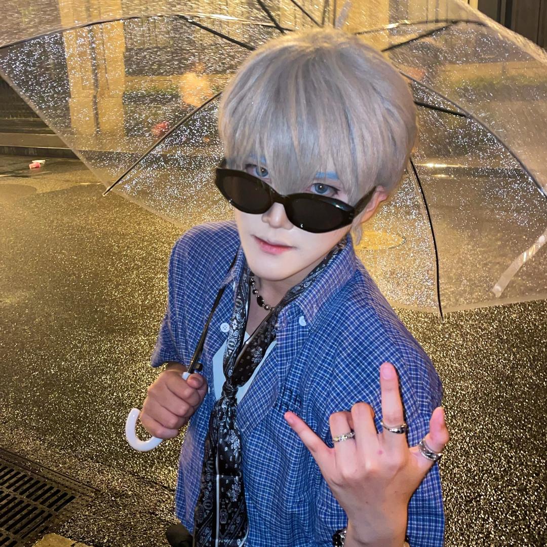 小新今天迟到了吗