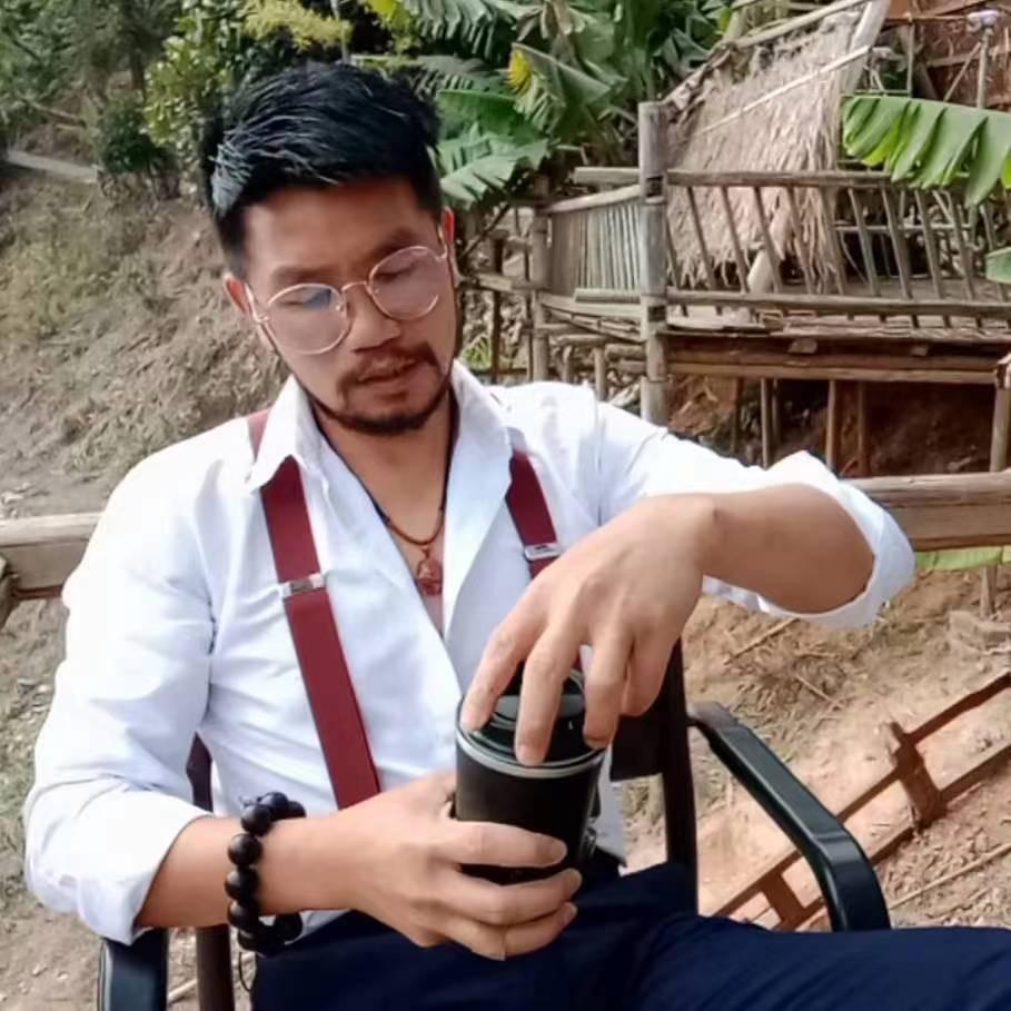 大胡子Vlog