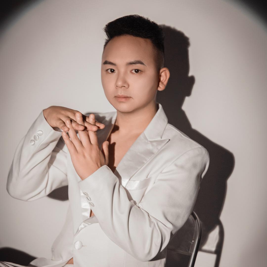 范越助理 杜毅龙