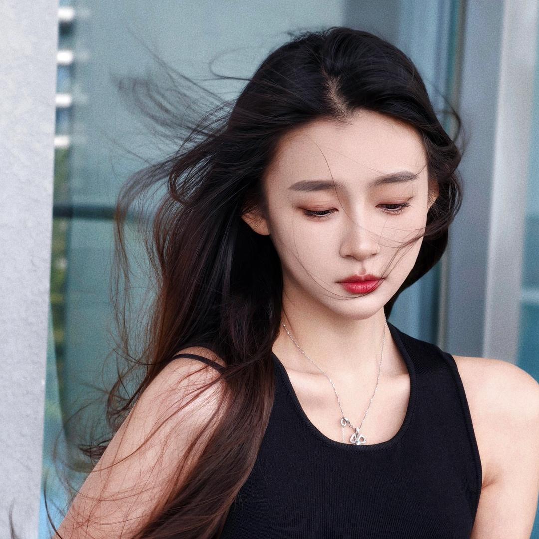 小花花哩轰🍿@抖音