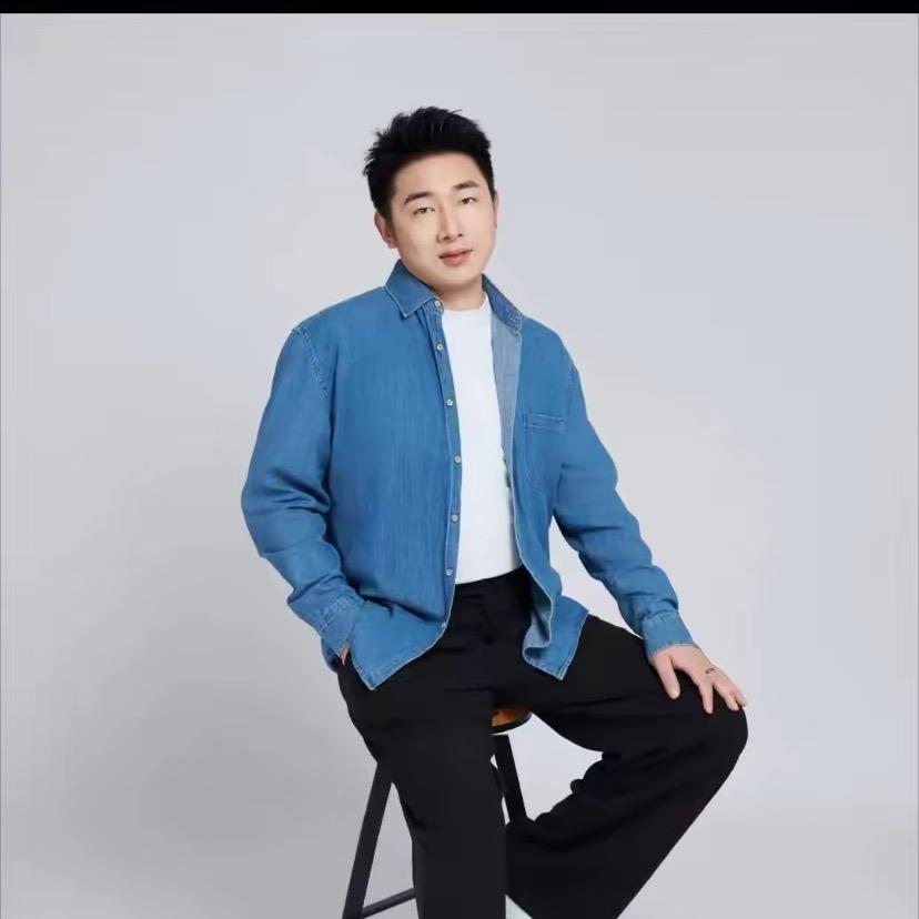 情报员文哥