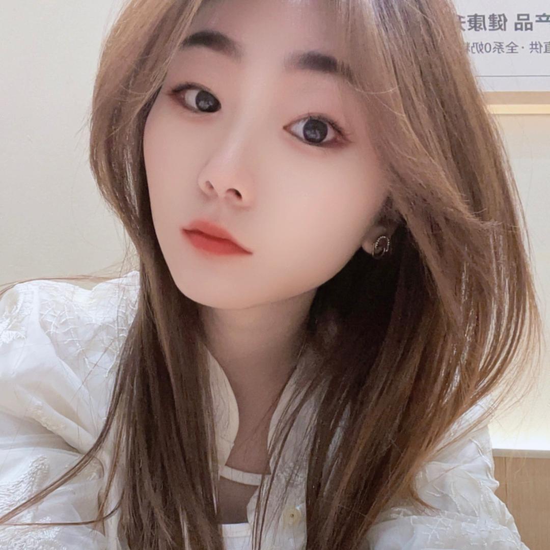 小芳芳  💋💋