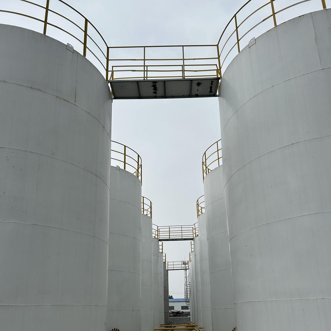 开创能源润滑油基地