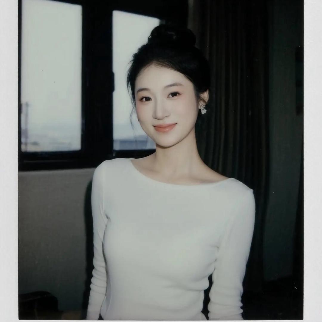 李De琪🌸