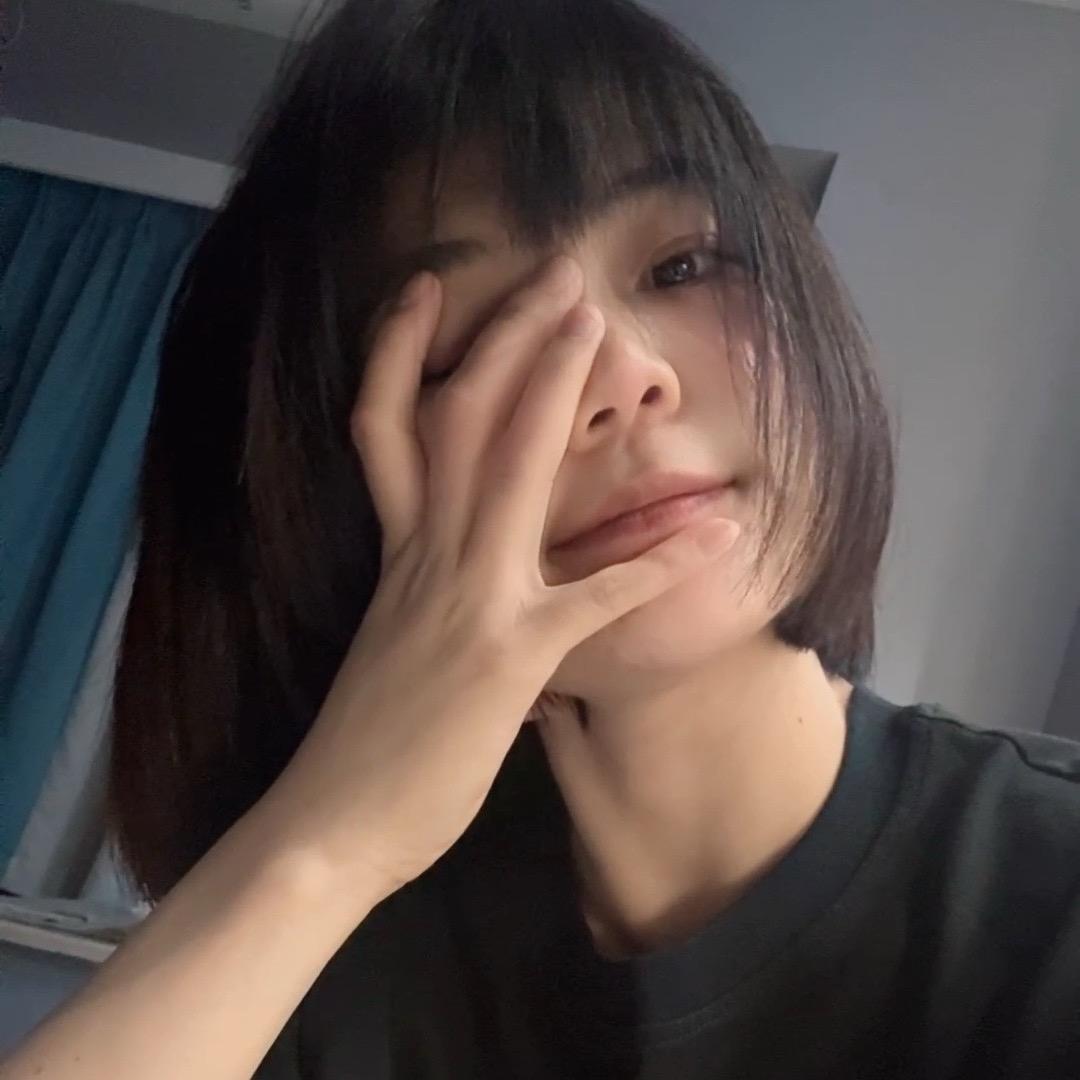 小婕爱喝茶
