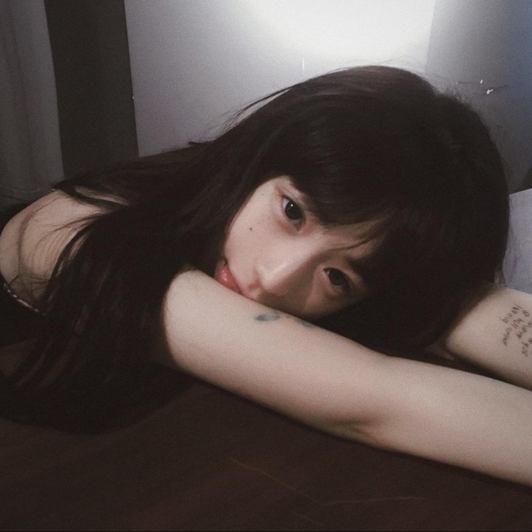 阴晴无色