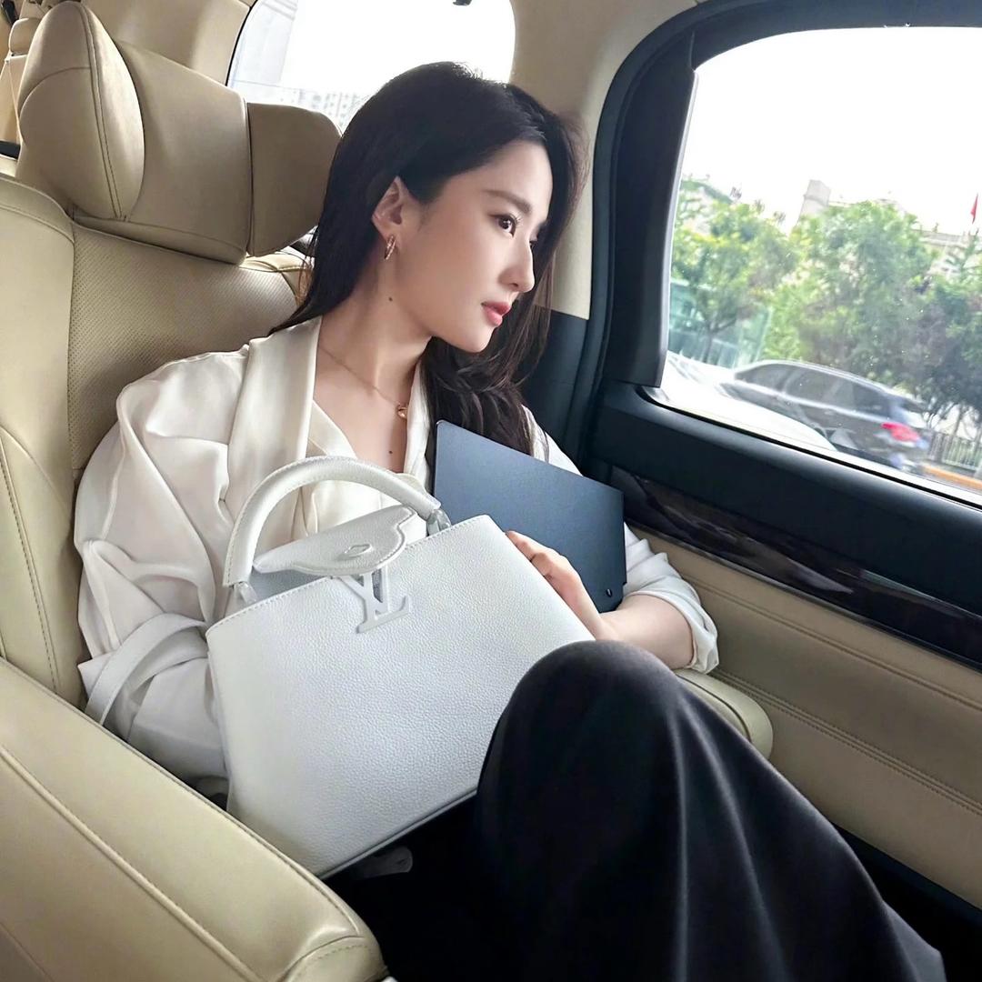 广州百佳品质女装工厂