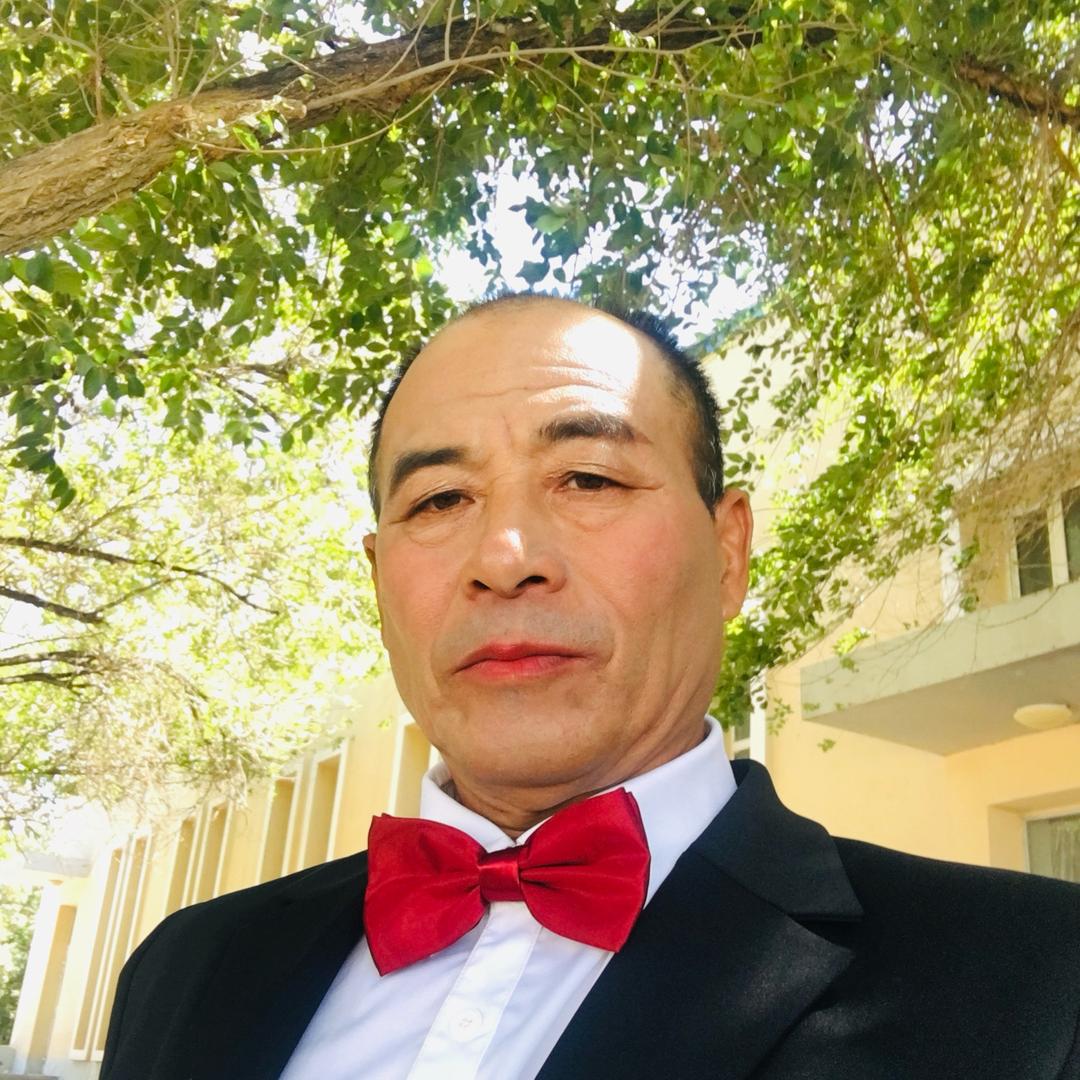 李掌柜（李哥）