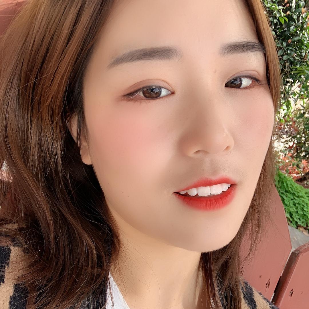 卖厨具的毛毛同学