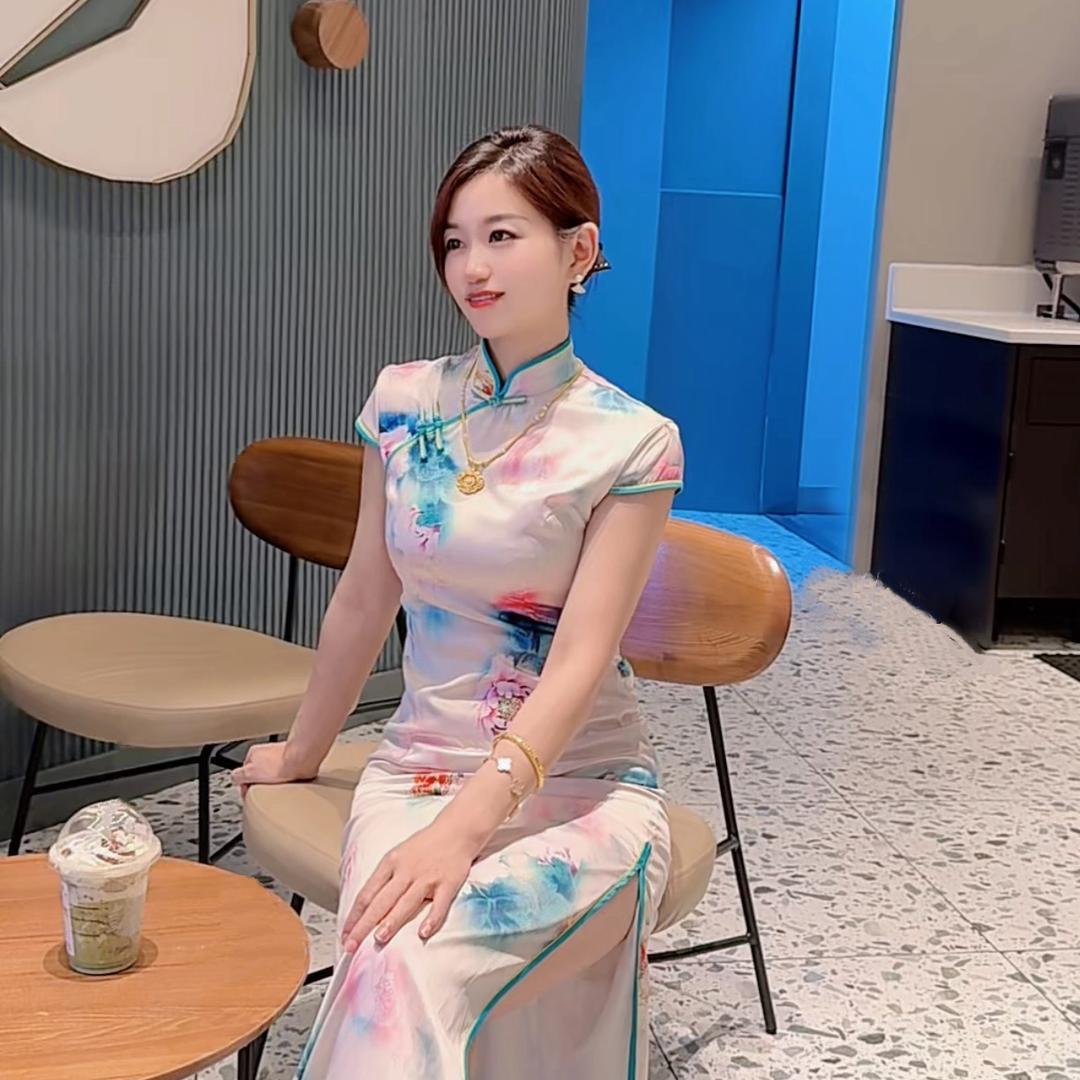 冉冉