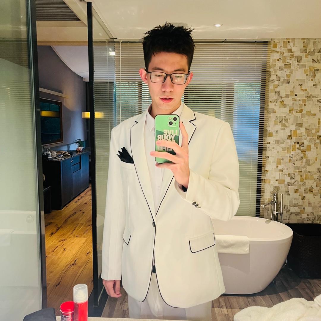 营养师Dennis