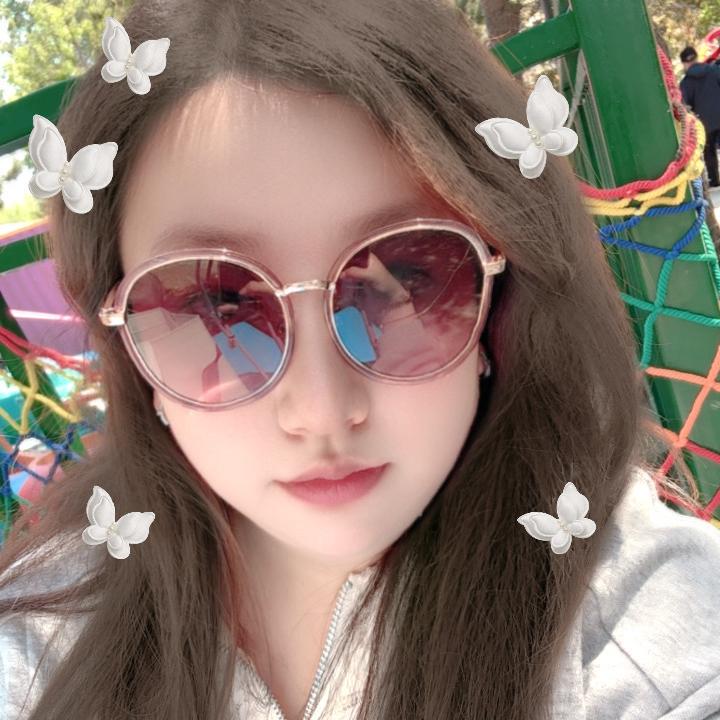 周周DIY潮玩小店