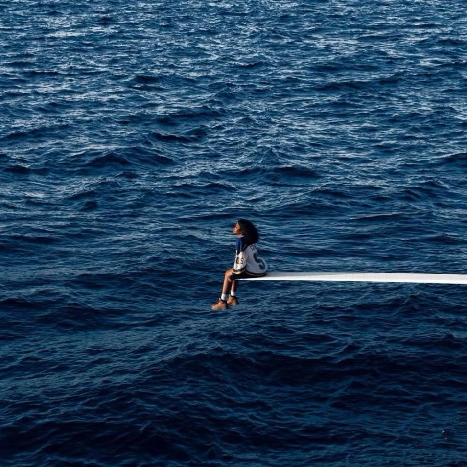 一个好哄的炮仗