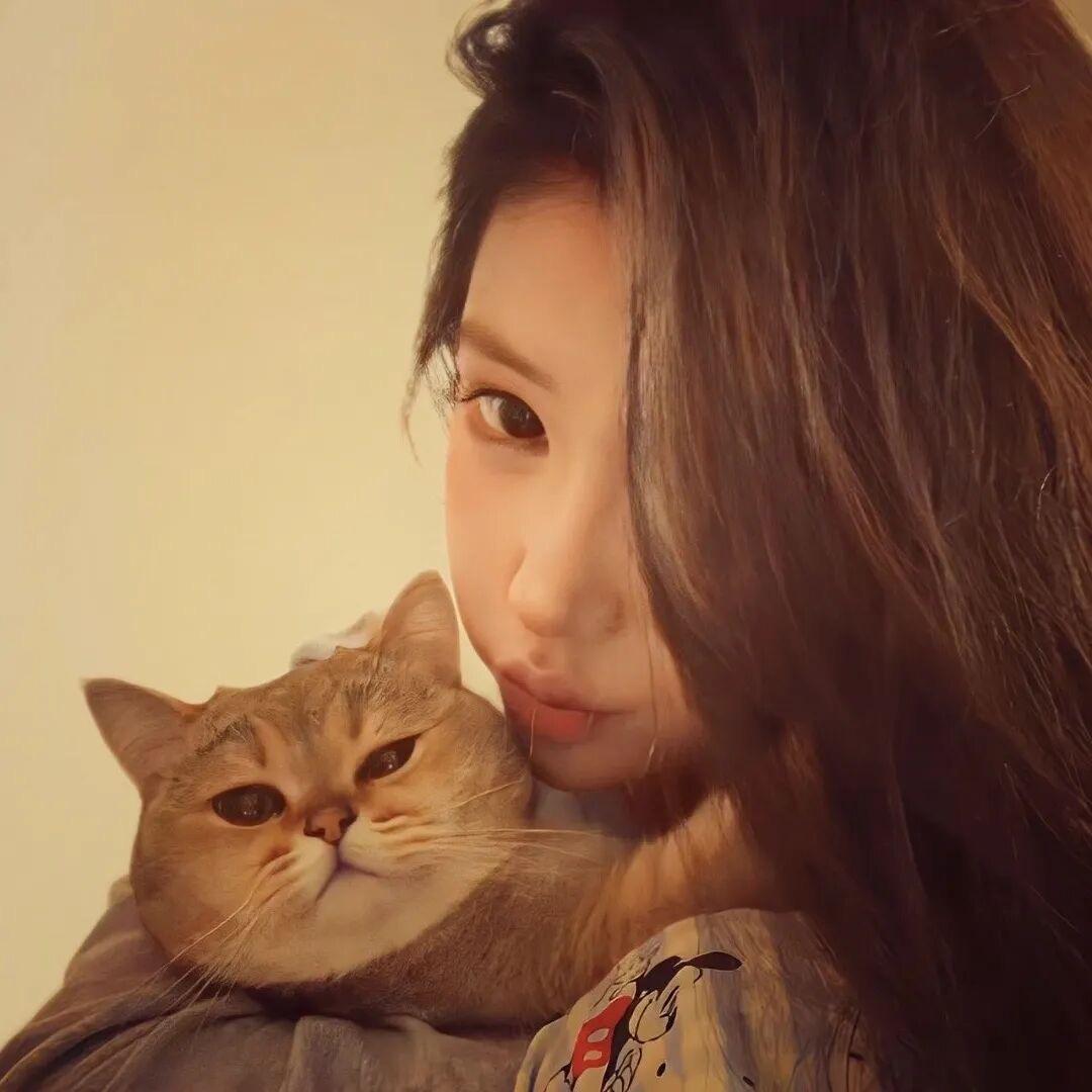 ˶᳐呆呆小雨˶᳐੭ﾞ