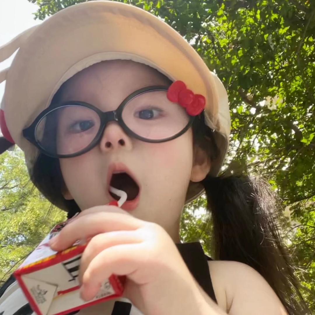 老公站街我数钱