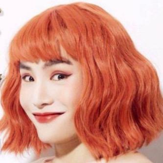 多余的毛毛姐