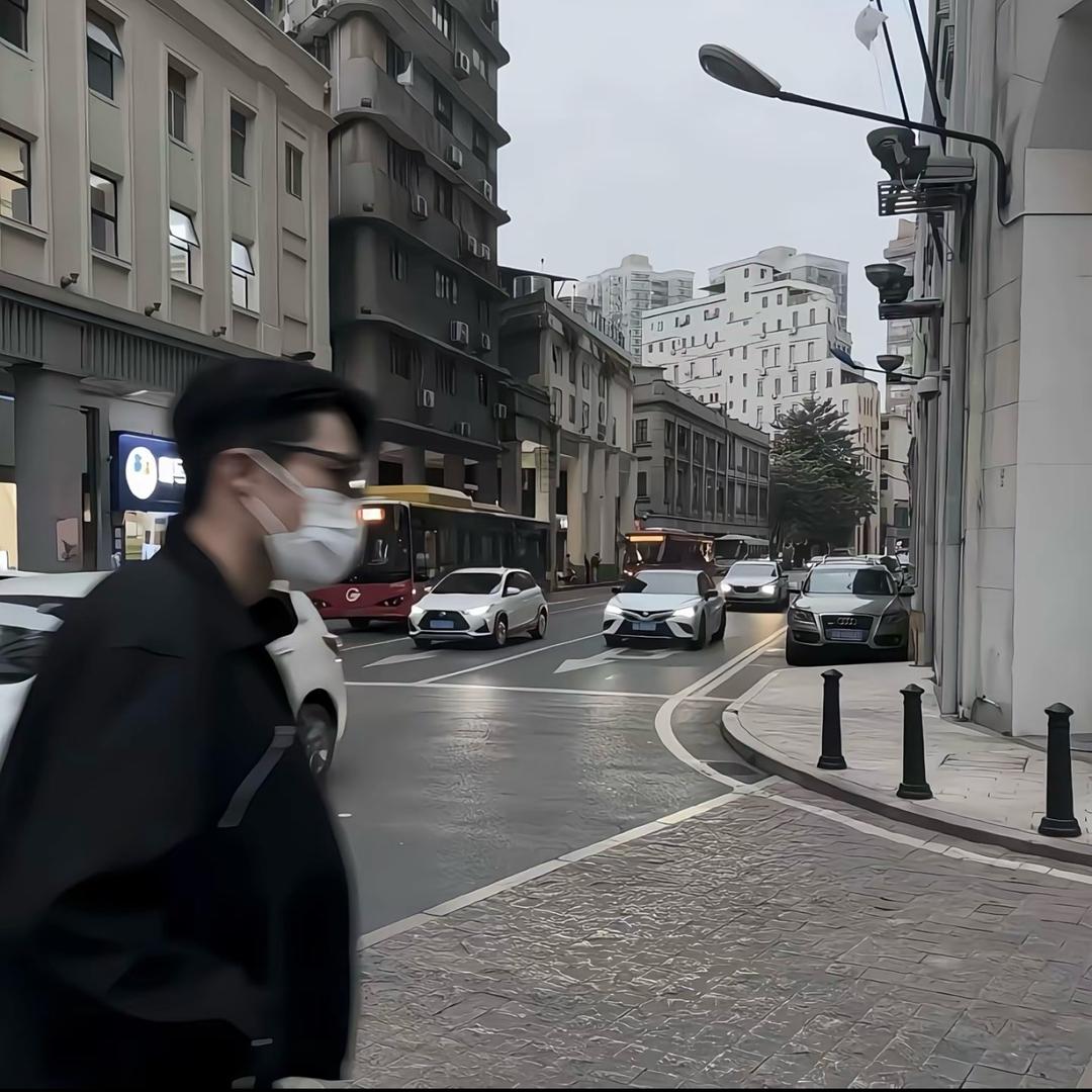 ᵂ