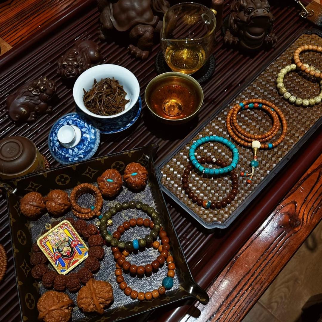 文玩甄选工作室