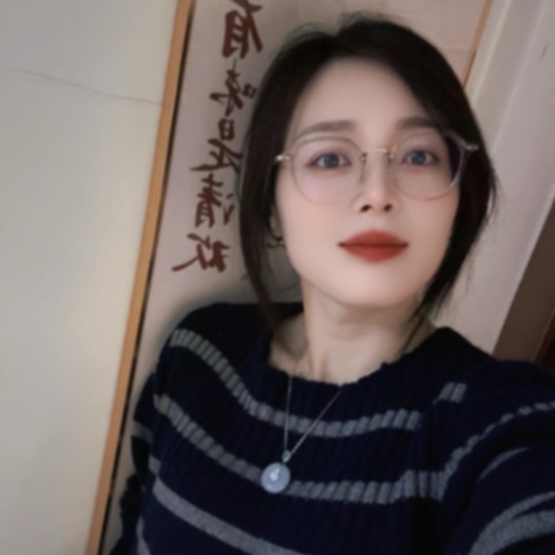 王晶、