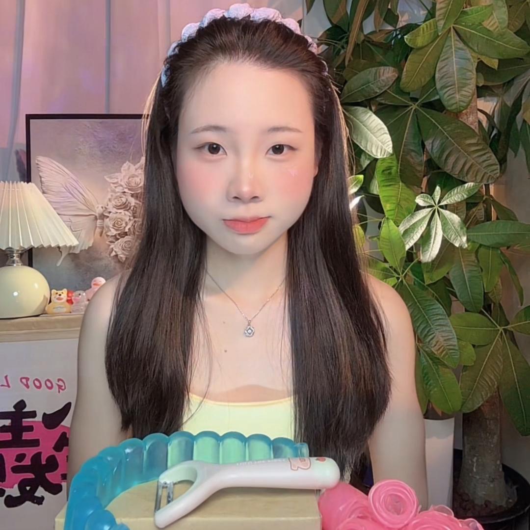 多多爱吃螺狮粉