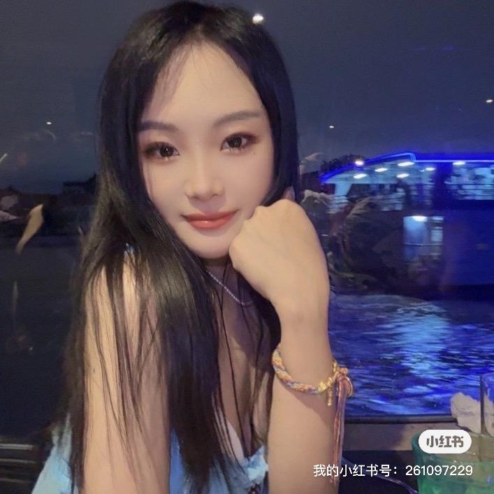 小萌🥰