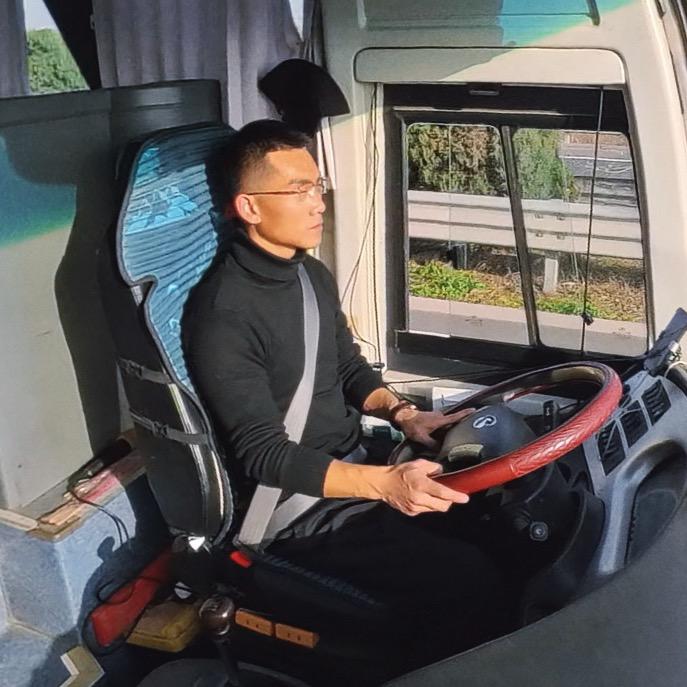 🇨🇳小李🚌（以身入局）