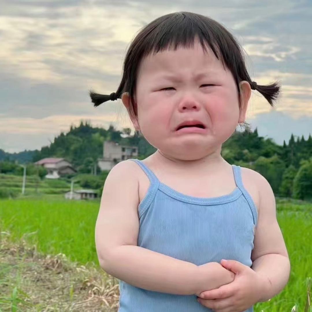 邱秋.