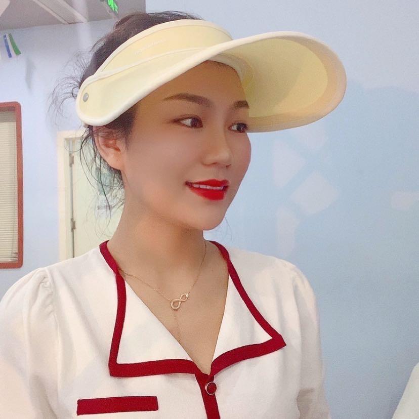 新佳创小余老师