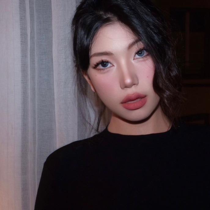 甄里麻漂靓