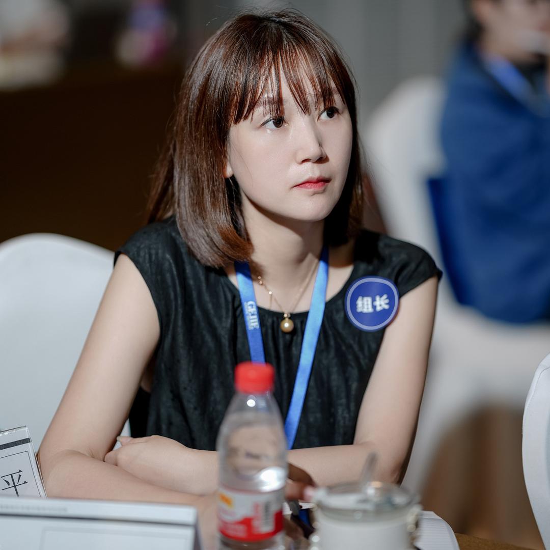 武汉女主觉羊绒的江姝仪