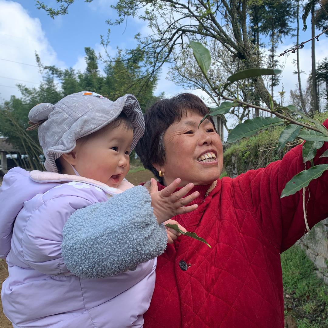 农村人尹大姐